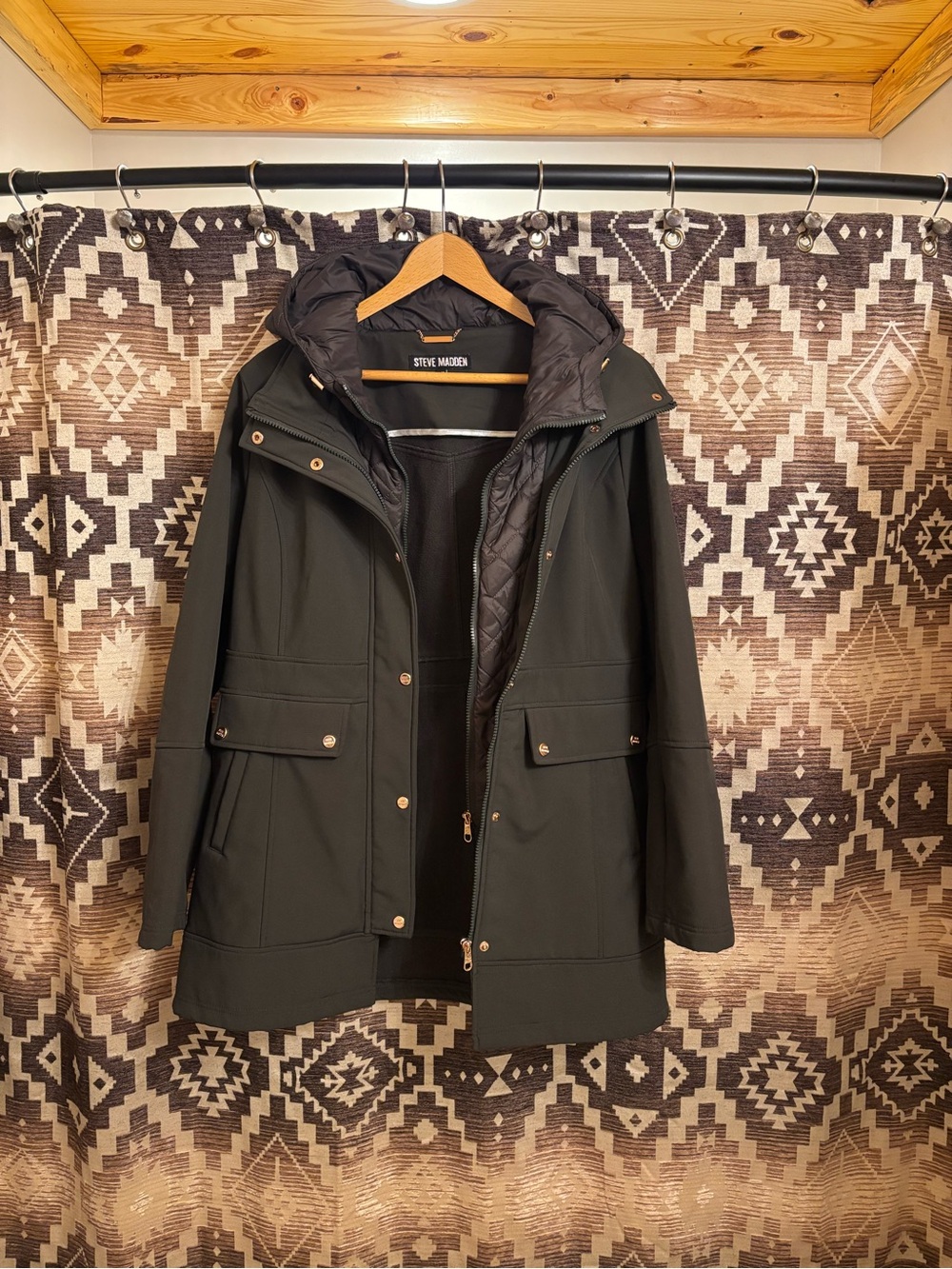 Steve Madden Women’s Hooded Softshell Heavy Jacket, Quilted Inner, Size Large